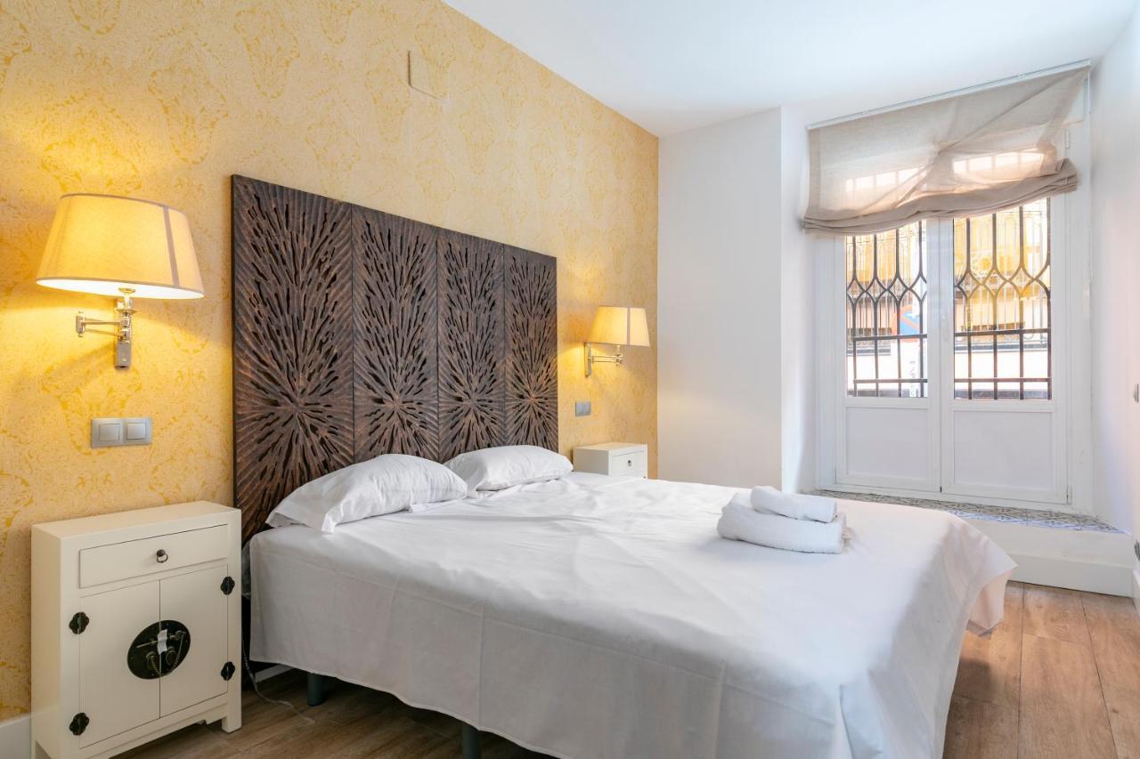 Homeabout Premium Malasana Apartment Madrid Luaran gambar