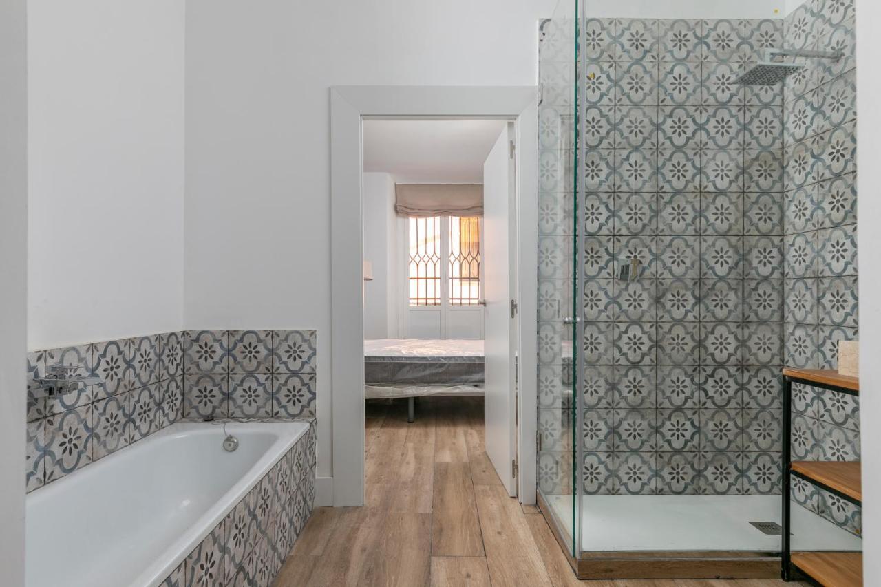 Homeabout Premium Malasana Apartment Madrid Luaran gambar