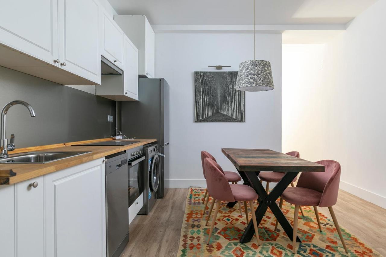 Homeabout Premium Malasana Apartment Madrid Luaran gambar