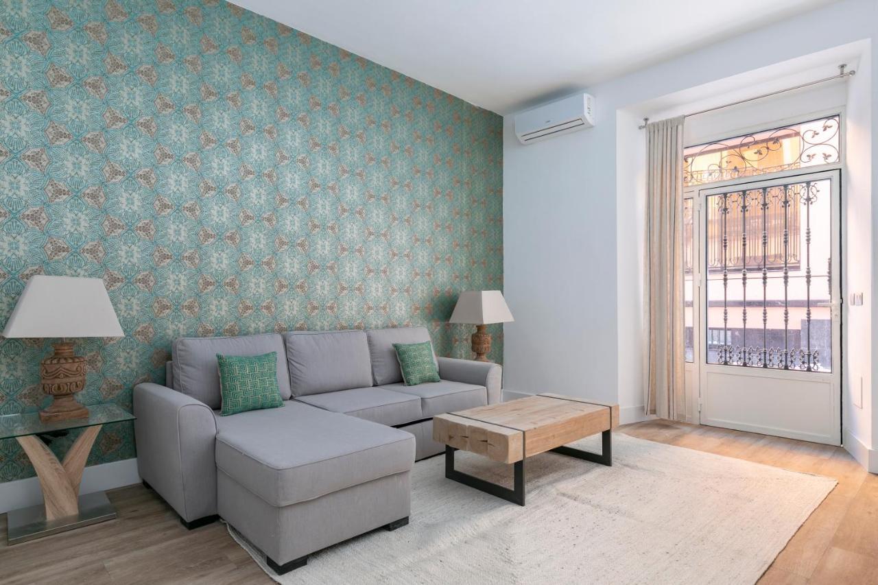Homeabout Premium Malasana Apartment Madrid Luaran gambar